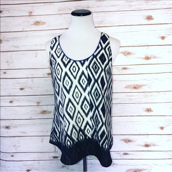 SLEEVELESS TOP - Picture 2 of 6